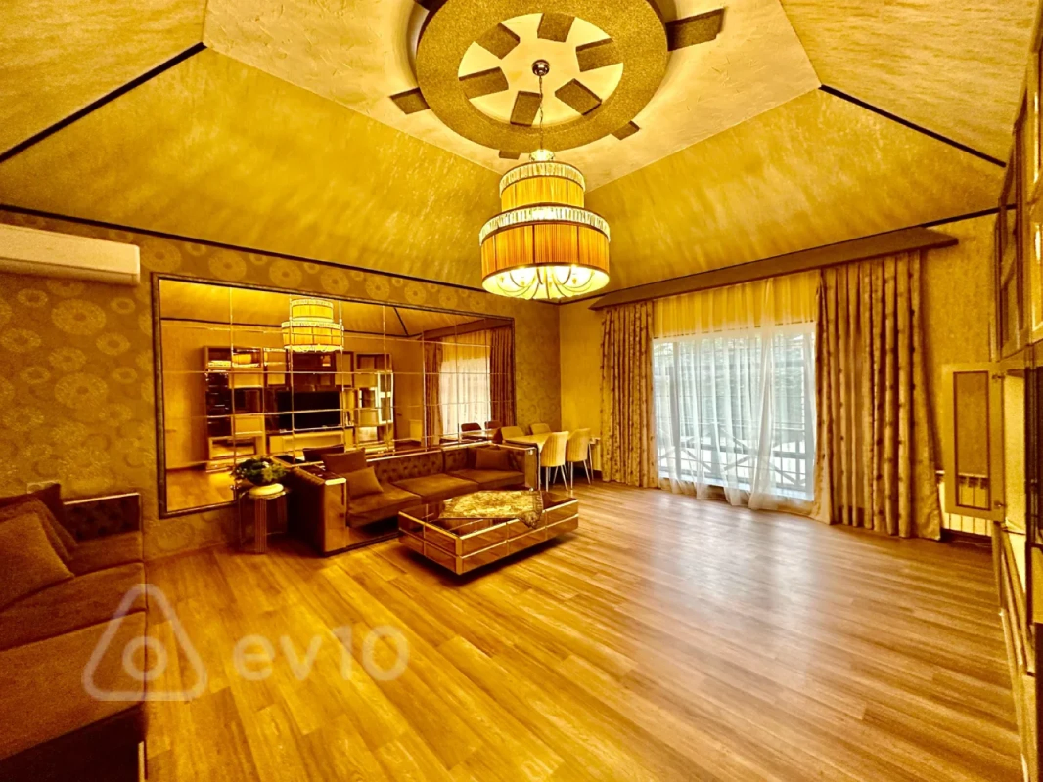 Satılır 4 otaqlı həyət evi 222 m²