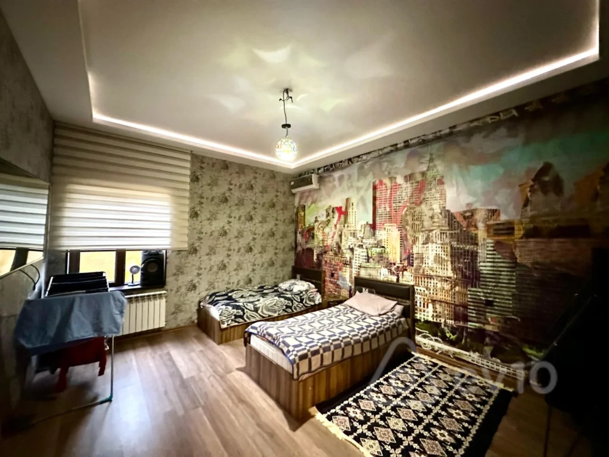 Satılır 4 otaqlı həyət evi 222 m²