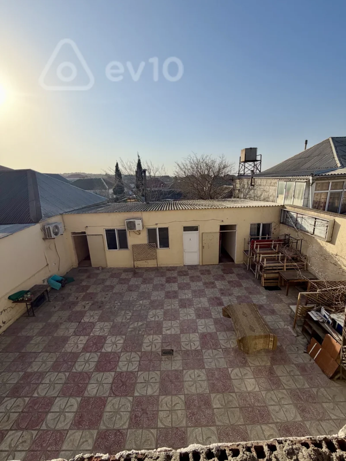 Satılır mənzil 800 m²