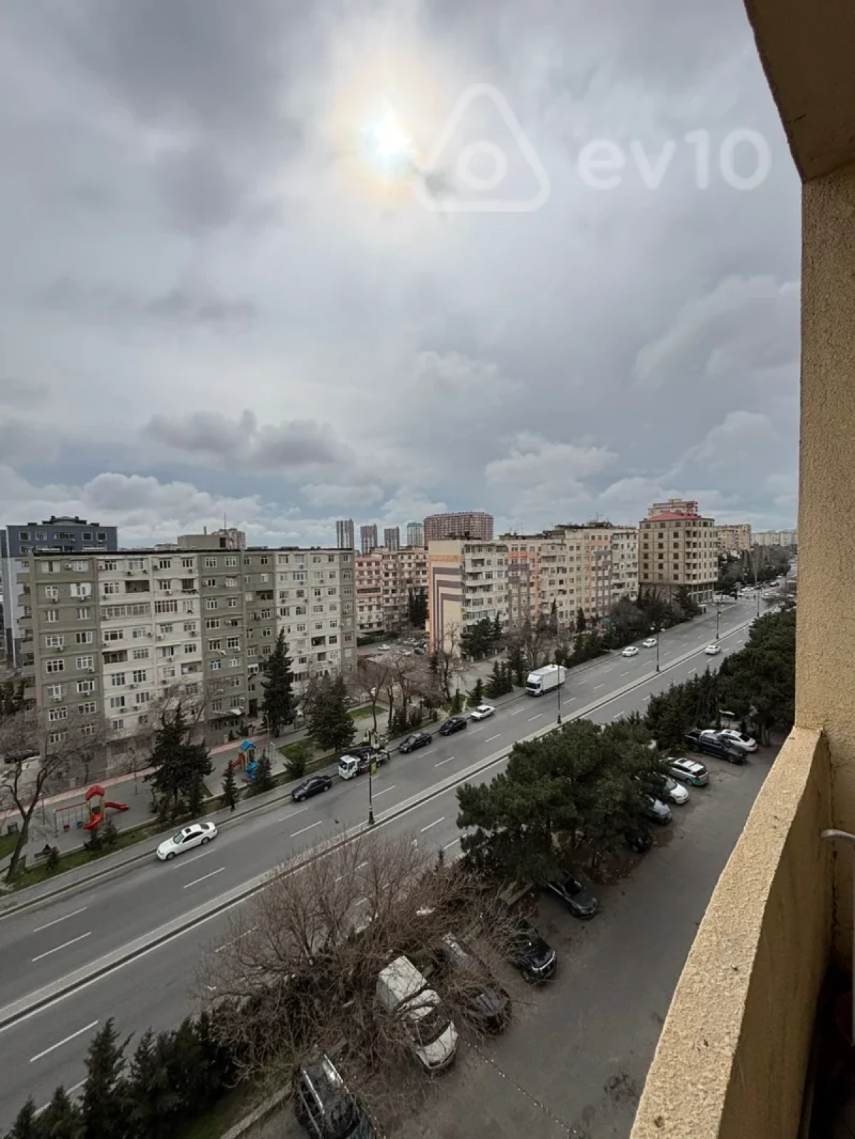 Kirayə verilir 2 otaqlı yeni tikili 78 m²