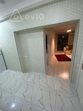 Kirayə verilir 2 otaqlı yeni tikili 65 m²