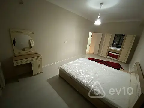 Kirayə verilir 2 otaqlı yeni tikili 65 m²