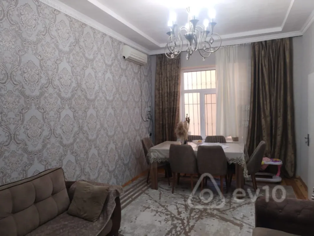 Satılır 4 otaqlı həyət evi 120 m²