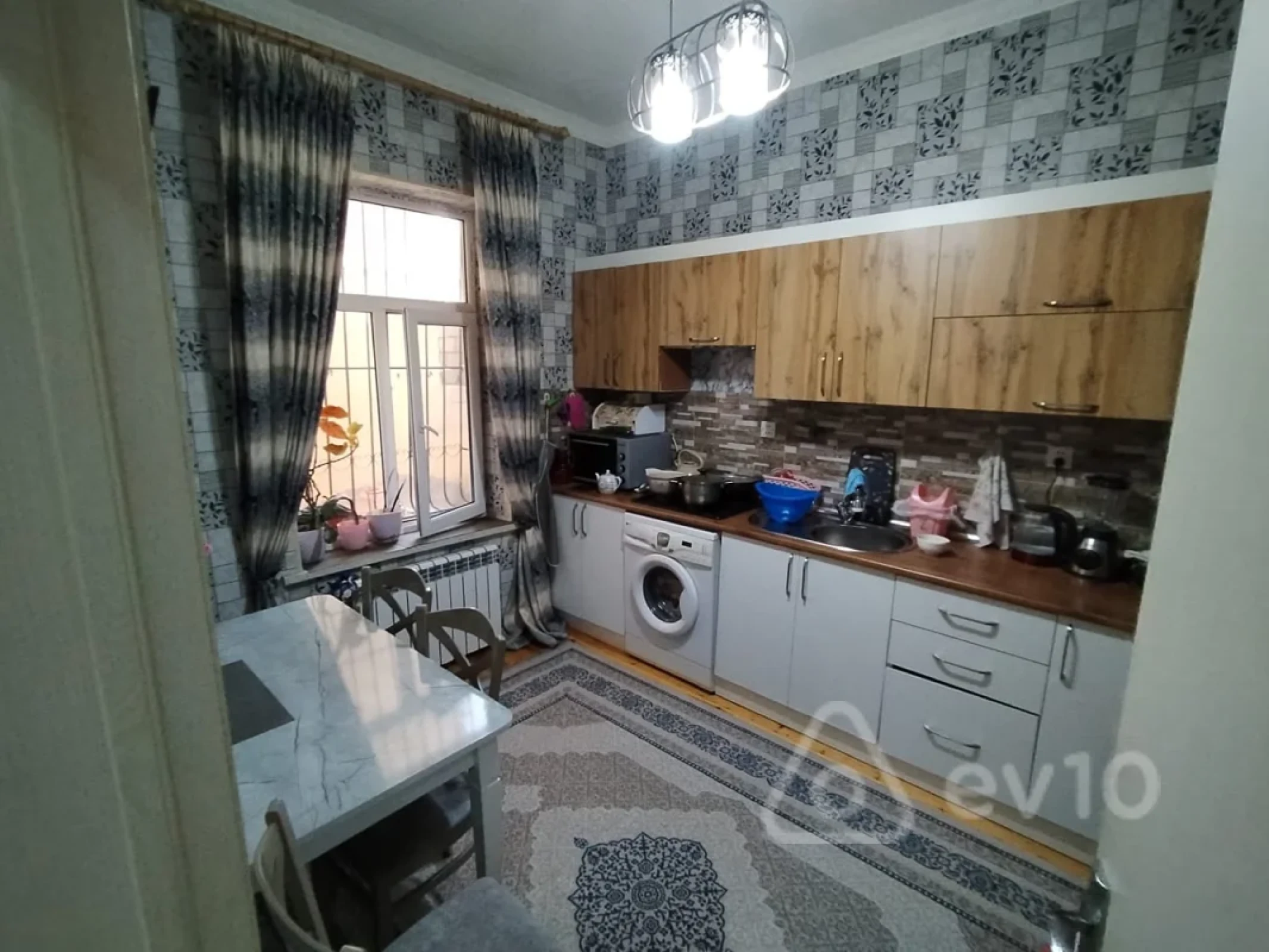 Satılır 4 otaqlı həyət evi 120 m²