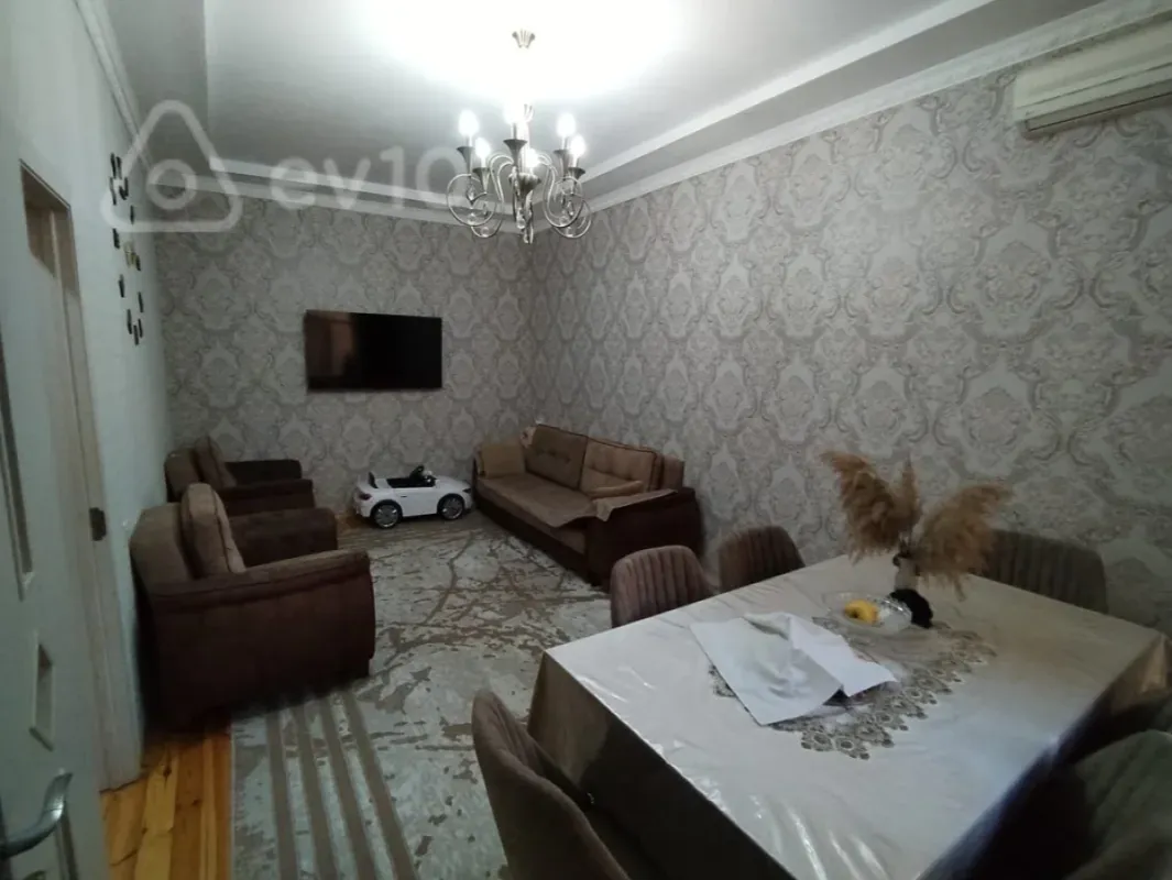 Satılır 4 otaqlı həyət evi 120 m²