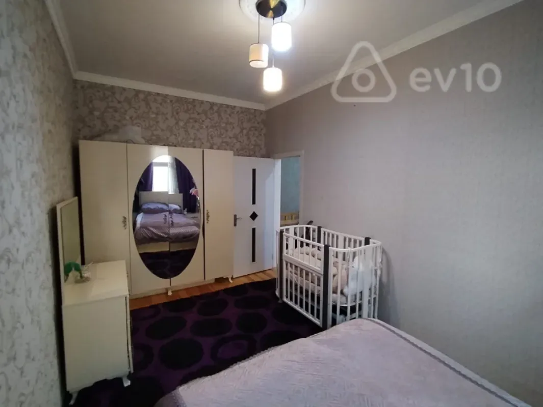 Satılır 4 otaqlı həyət evi 120 m²