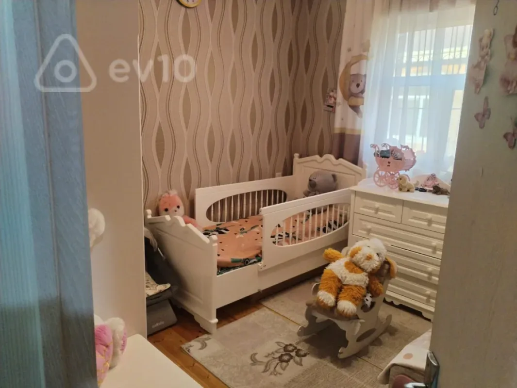 Satılır 4 otaqlı həyət evi 120 m²
