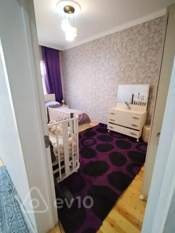 Satılır 4 otaqlı həyət evi 120 m²