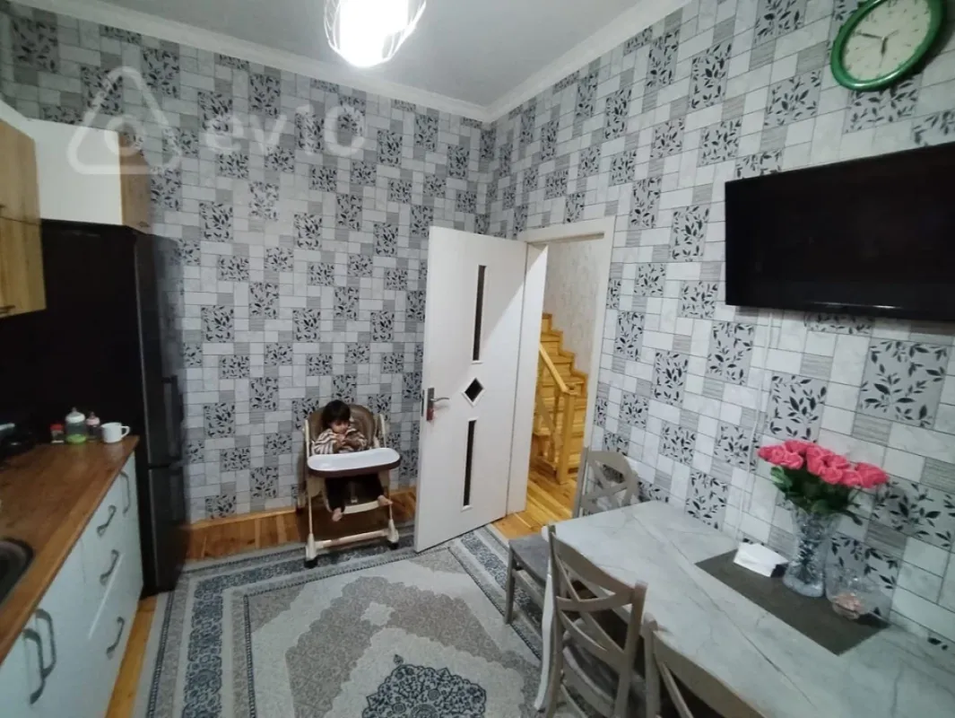Satılır 4 otaqlı həyət evi 120 m²