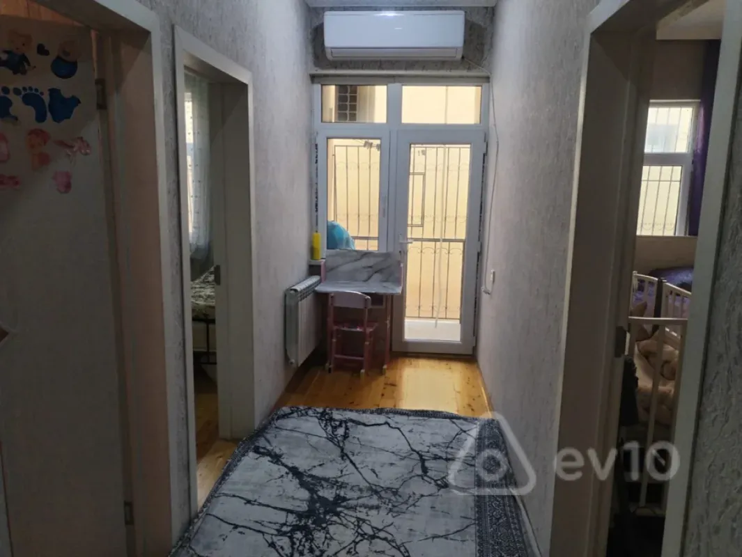Satılır 4 otaqlı həyət evi 120 m²