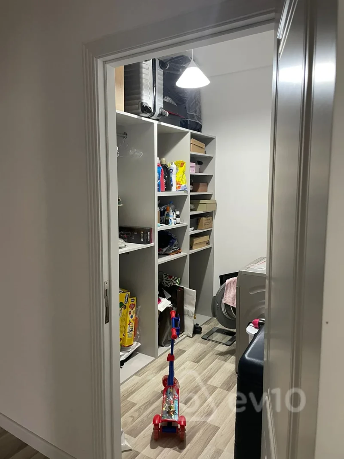 Kirayə verilir 3 otaqlı yeni tikili 150 m²