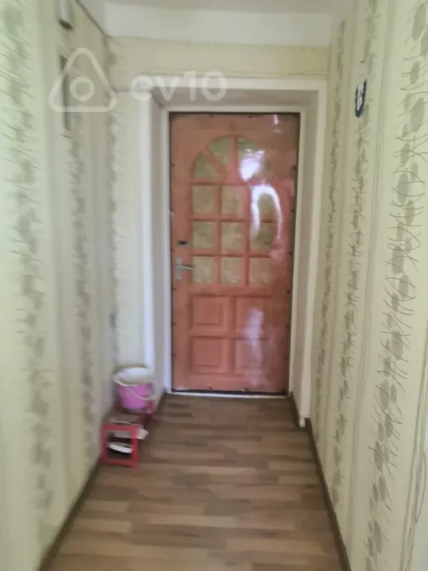 Kirayə verilir 1 otaqlı köhnə tikili 45 m²