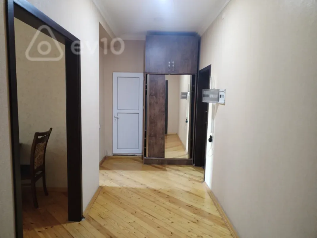 Kirayə verilir 3 otaqlı yeni tikili 84 m²