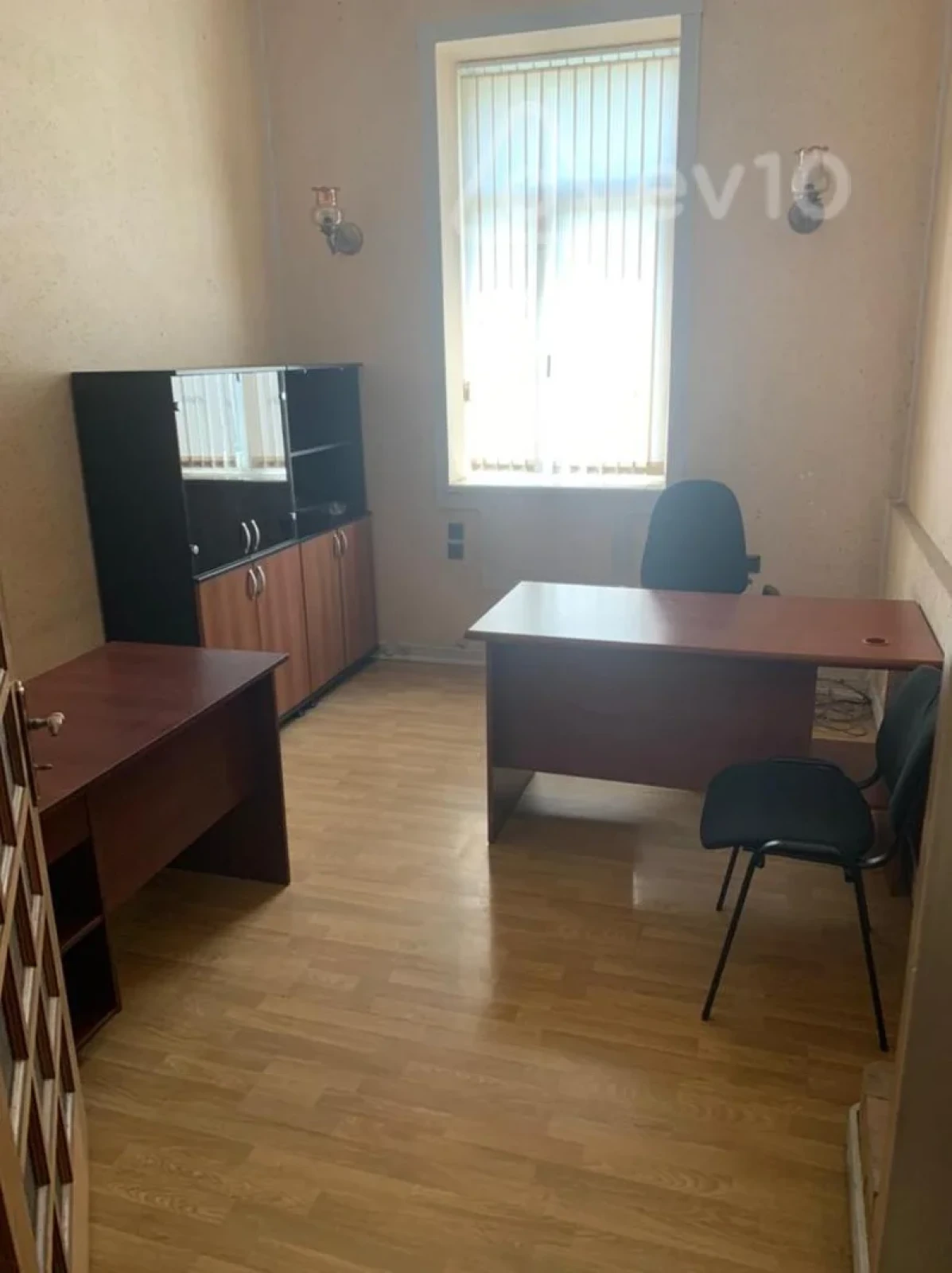 Kirayə verilir 3 otaqlı ofis 100 m²