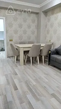 Kirayə verilir 3 otaqlı yeni tikili 75 m²