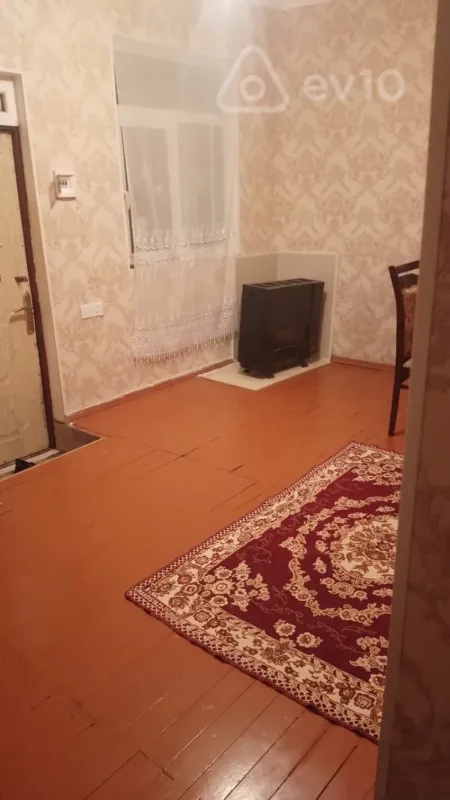 Kirayə verilir 2 otaqlı həyət evi 45 m²