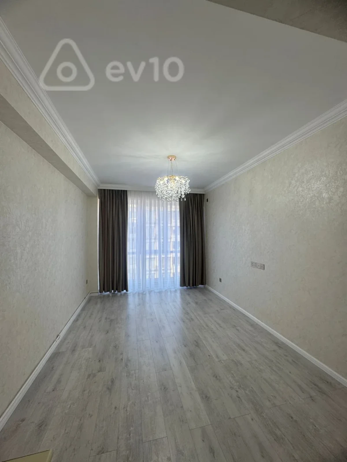 Satılır 2 otaqlı yeni tikili 50 m²