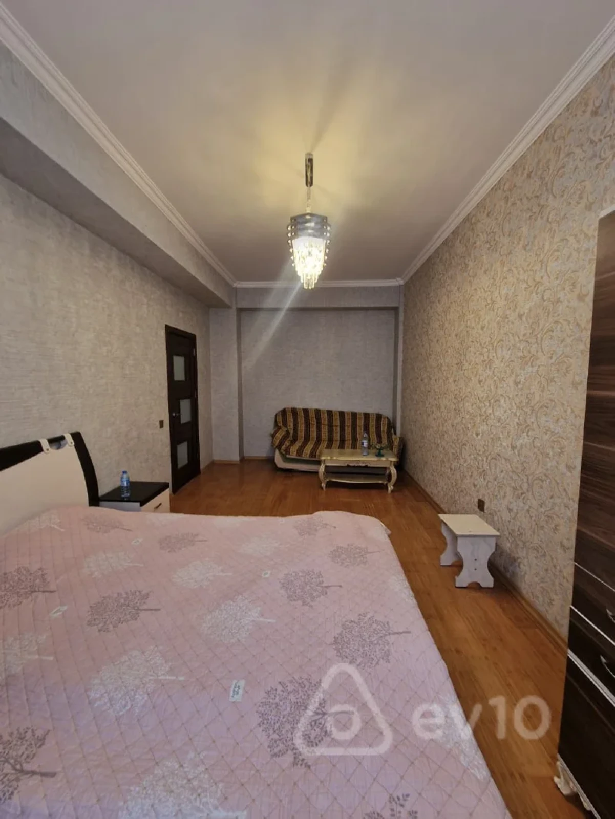 Satılır 1 otaqlı yeni tikili 44 m²