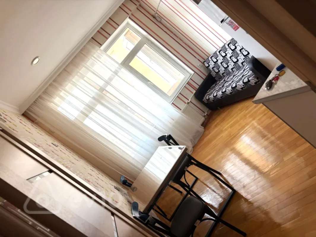 Kirayə verilir 2 otaqlı yeni tikili 60 m²