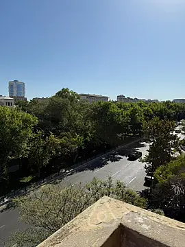 Satılır 3 otaqlı köhnə tikili 65 m² — Bakı, Nəsimi 3 otaq 65.00 m²