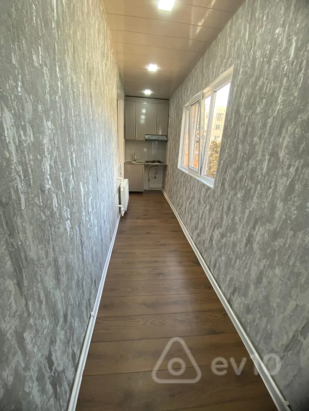 Satılır 3 otaqlı köhnə tikili 65 m²
