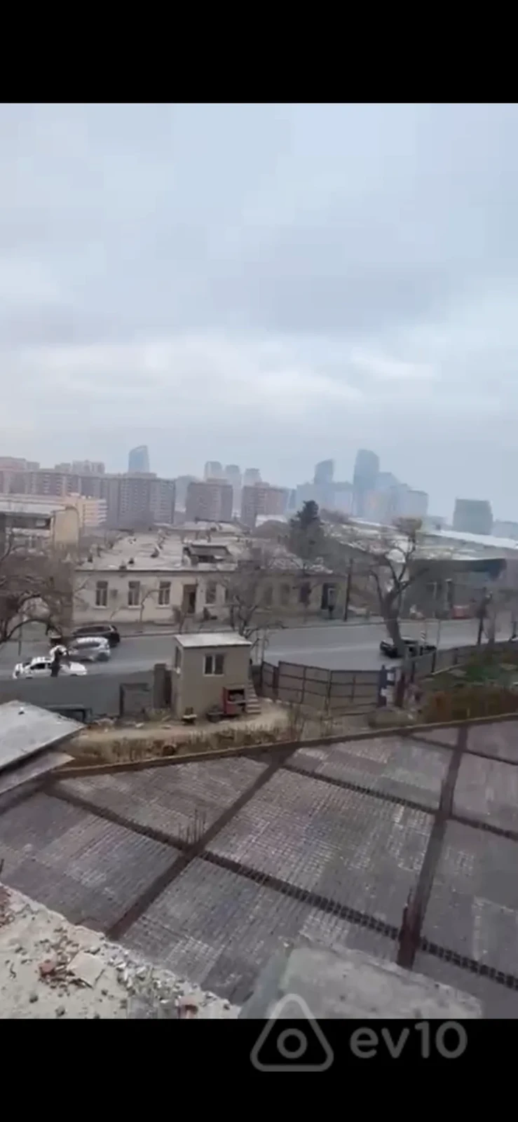 Satılır mənzil 450 m²