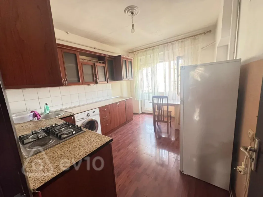 Kirayə verilir 2 otaqlı yeni tikili 58 m²