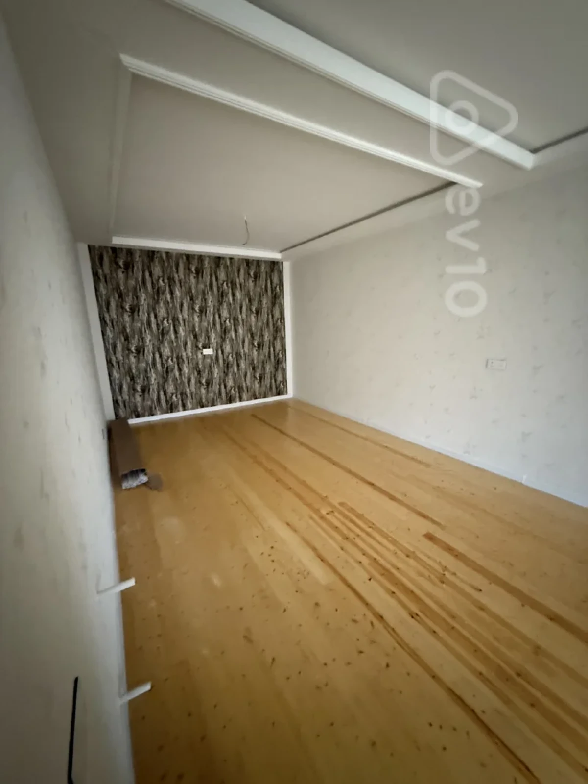 Satılır 4 otaqlı həyət evi 158 m²