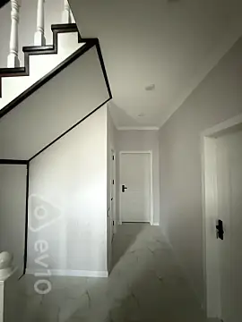 Satılır 4 otaqlı həyət evi 158 m²