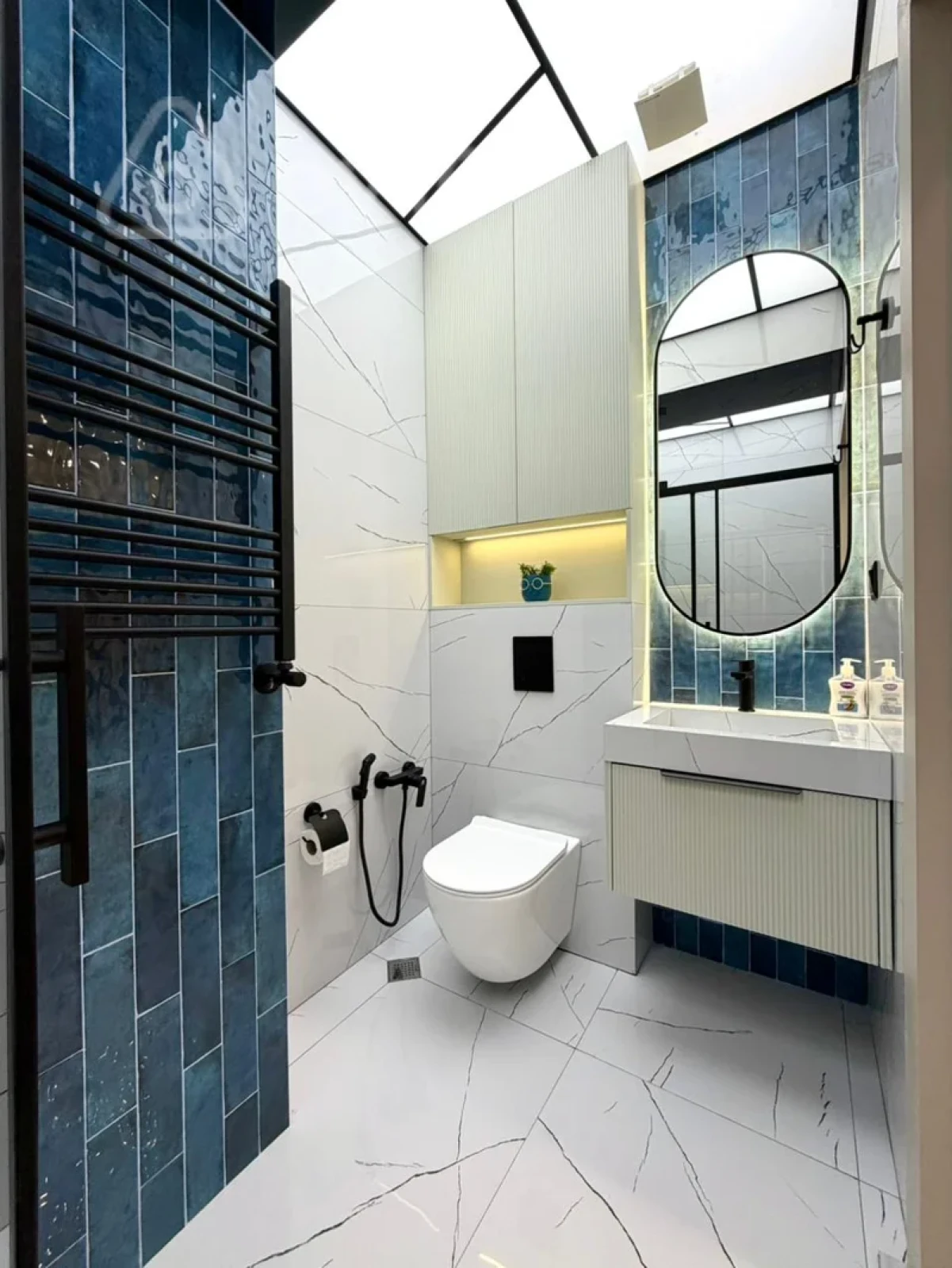 Satılır 2 otaqlı yeni tikili 77 m²