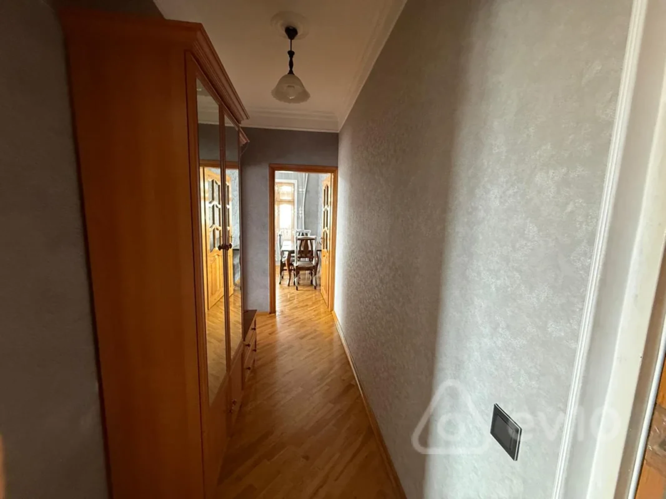 Kirayə verilir 2 otaqlı yeni tikili 60 m²