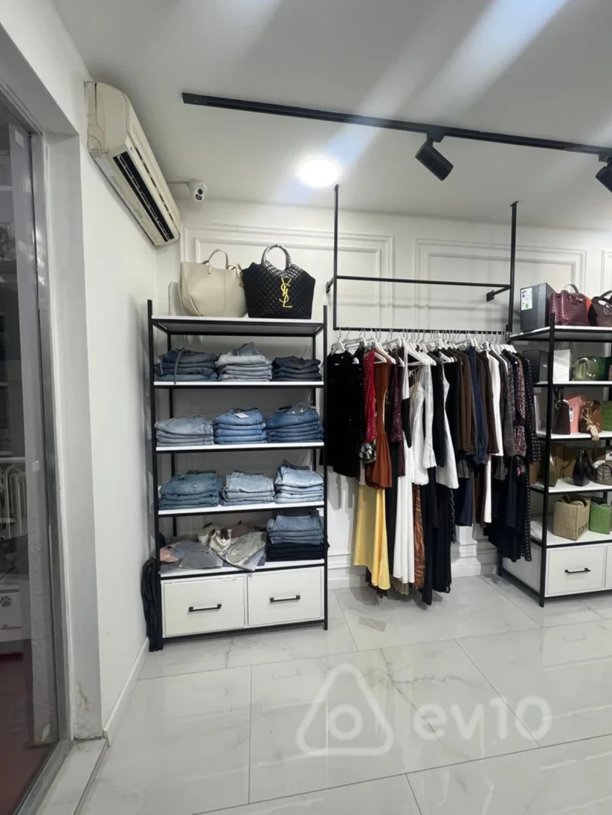 Kirayə verilir mənzil 30 m²