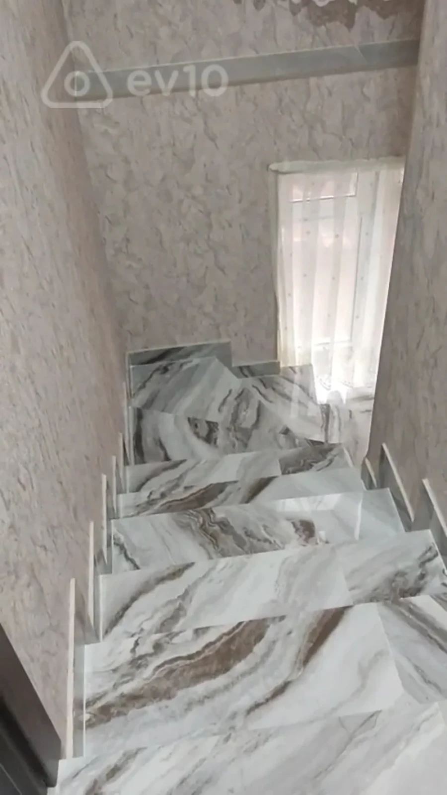 Kirayə verilir 3 otaqlı həyət evi 100 m²