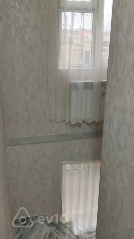 Kirayə verilir 3 otaqlı həyət evi 100 m²