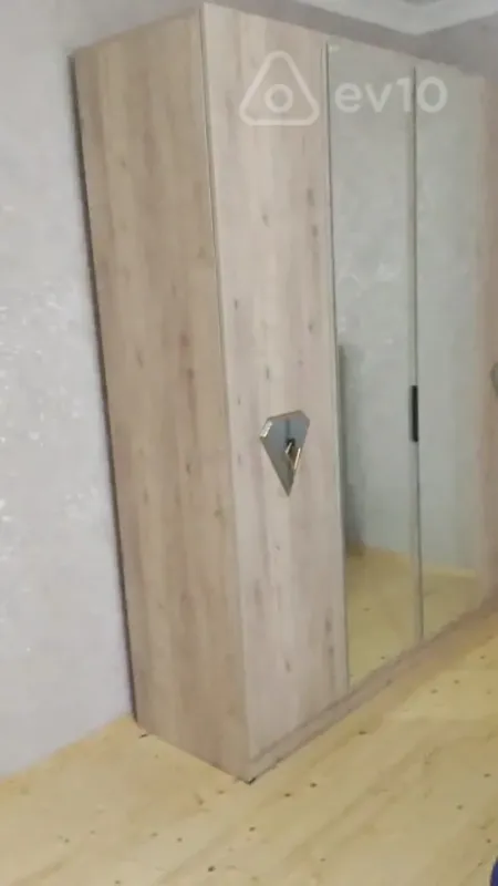 Kirayə verilir 3 otaqlı həyət evi 100 m²