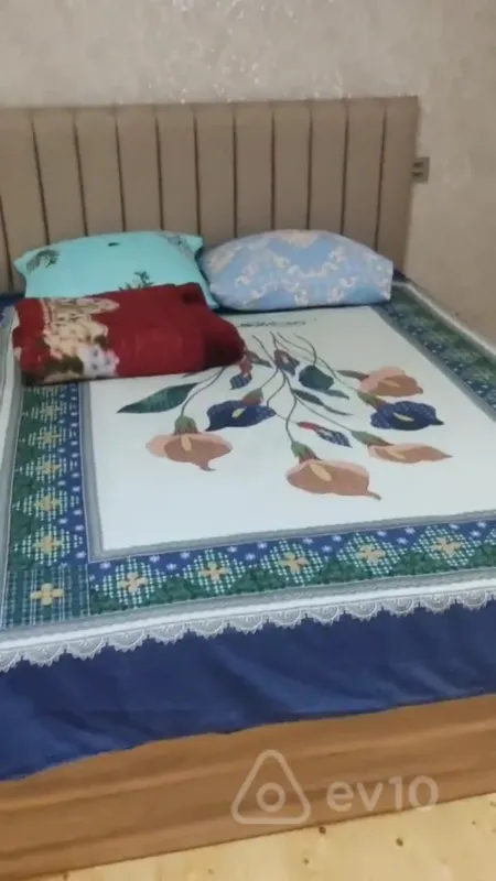 Kirayə verilir 3 otaqlı həyət evi 100 m²