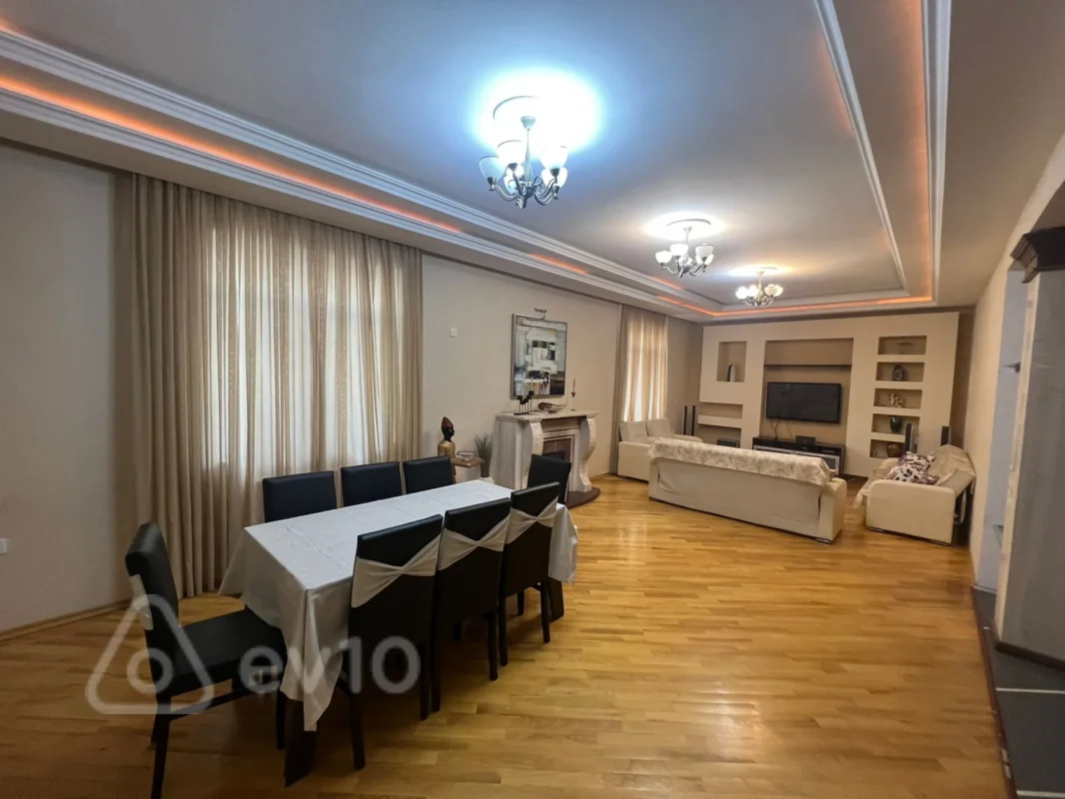 Kirayə verilir 7 otaqlı həyət evi 300 m²
