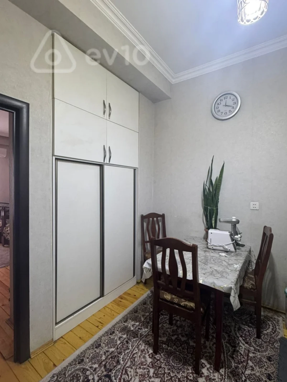 Satılır 2 otaqlı yeni tikili 65 m²
