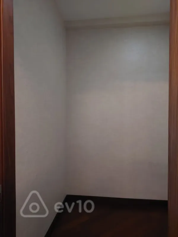 Kirayə verilir 2 otaqlı yeni tikili 113 m²