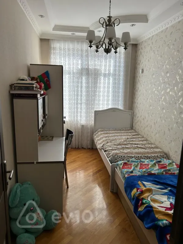 Kirayə verilir 3 otaqlı yeni tikili 80 m²
