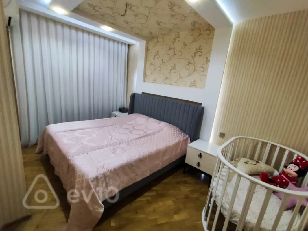 Satılır 2 otaqlı yeni tikili 70 m²