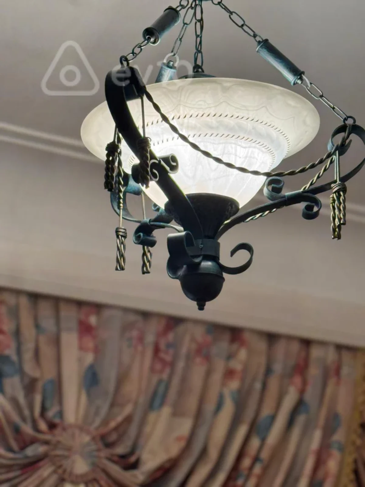 Kirayə verilir 3 otaqlı köhnə tikili 95 m²