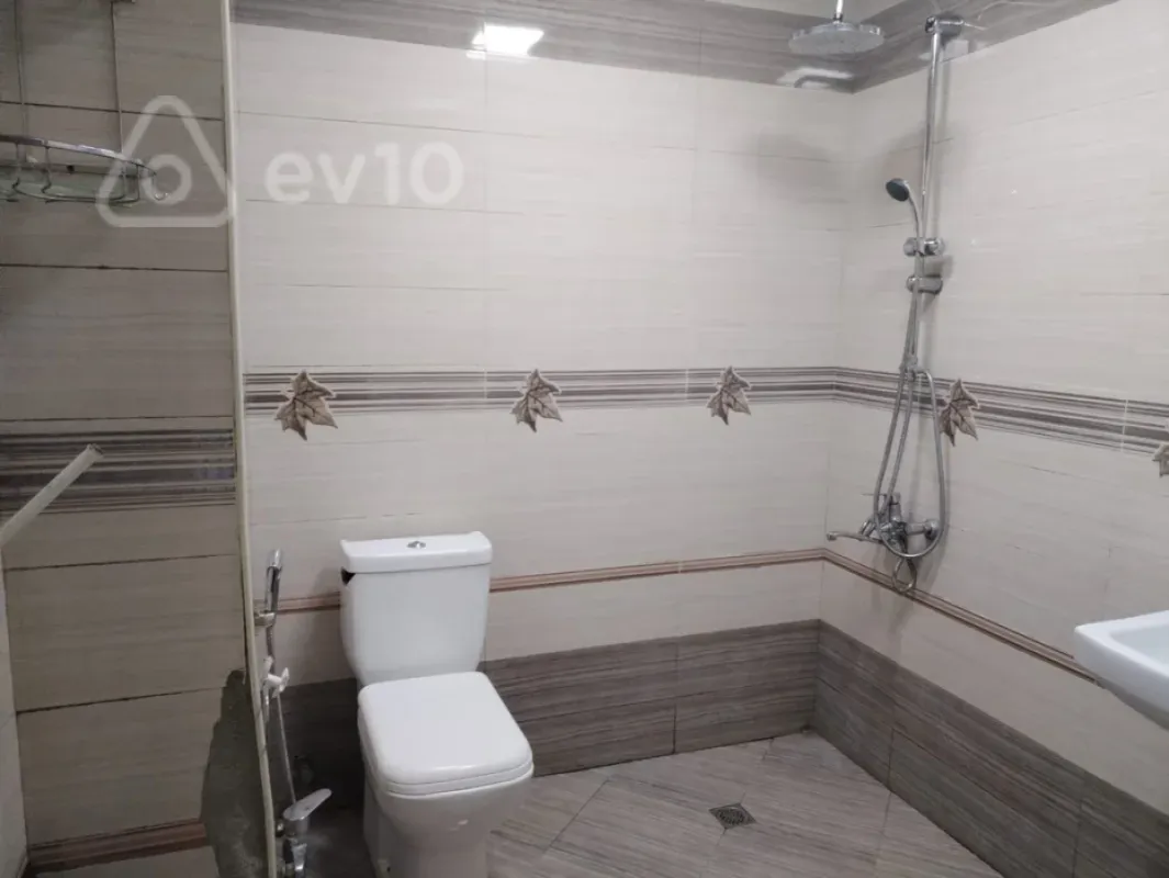 Kirayə verilir 3 otaqlı yeni tikili 84 m²
