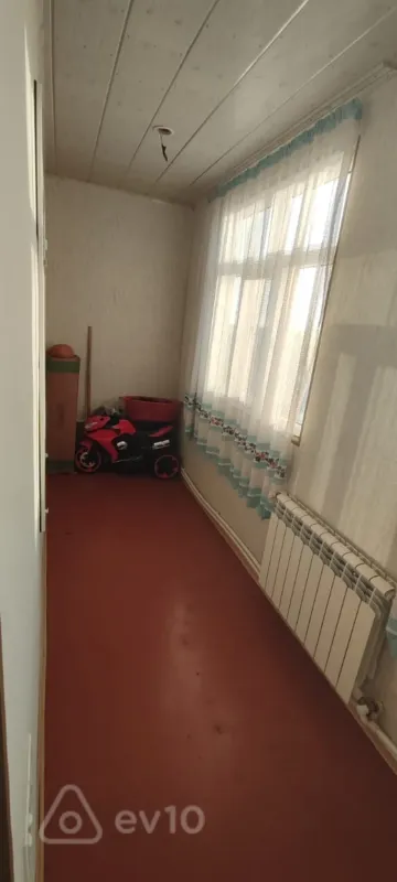 Satılır 2 otaqlı köhnə tikili 48 m²