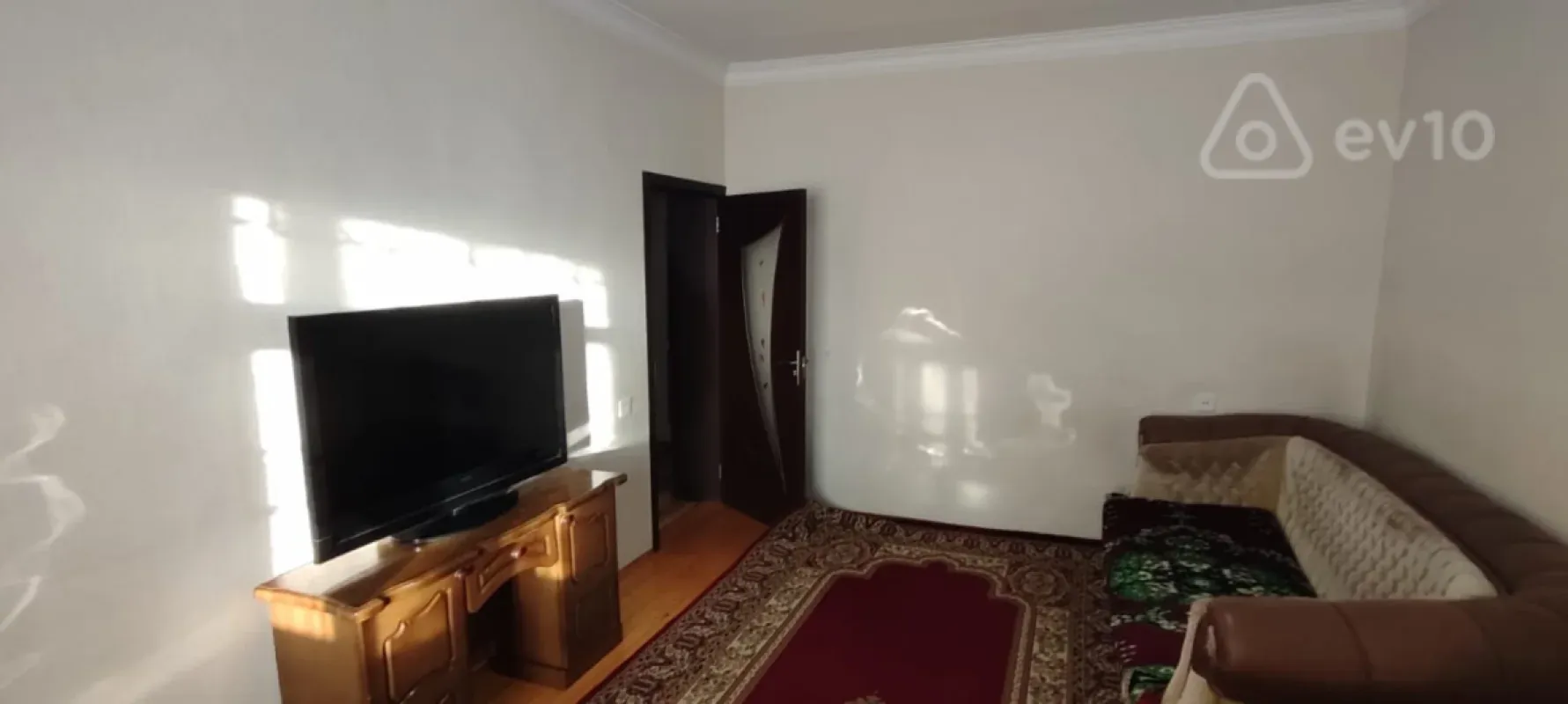 Satılır 2 otaqlı köhnə tikili 48 m²