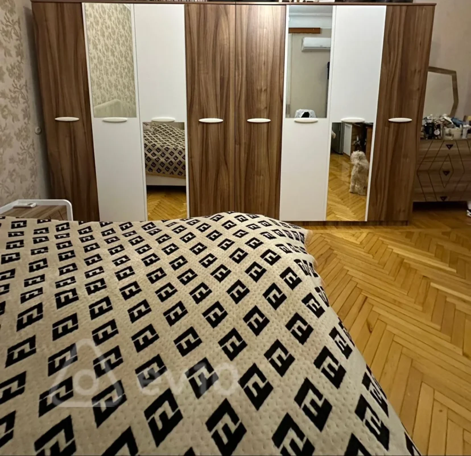 Kirayə verilir 3 otaqlı köhnə tikili 100 m²