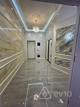 Kirayə verilir 4 otaqlı yeni tikili 130 m²