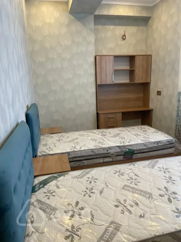 Kirayə verilir 4 otaqlı yeni tikili 130 m²