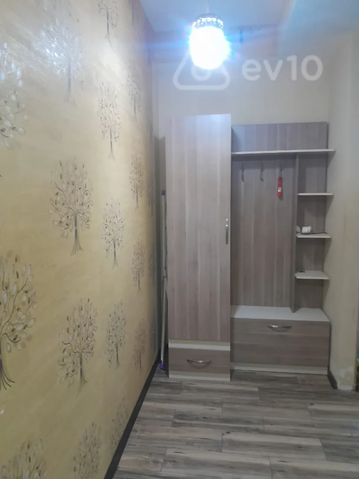 Kirayə verilir 2 otaqlı yeni tikili 75 m²