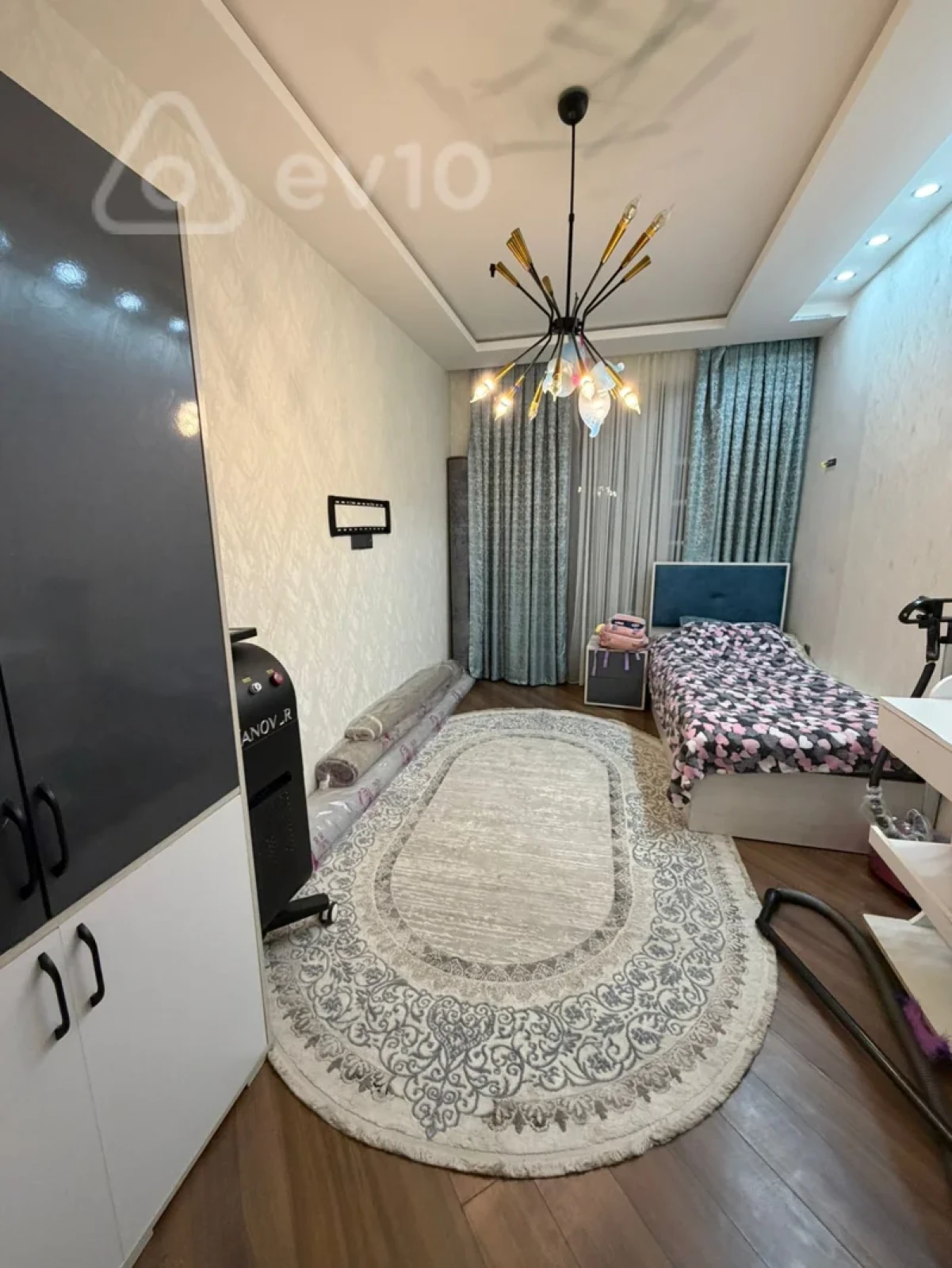Satılır 3 otaqlı yeni tikili 90 m²